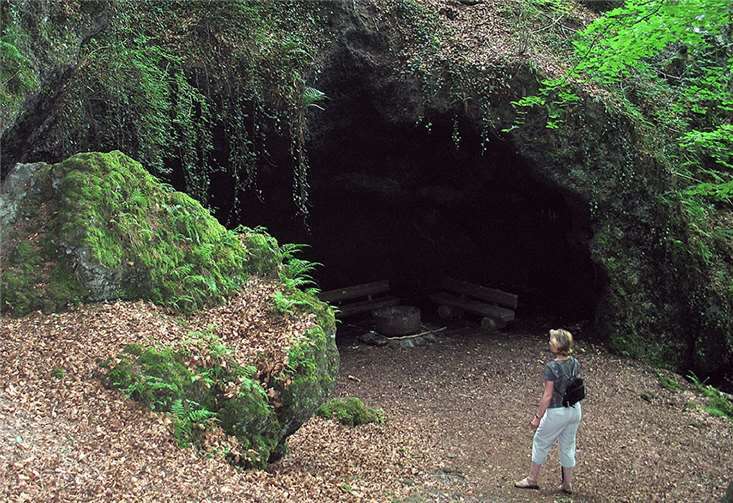 Die geheimnisvolle Genovevahöhle.Privat