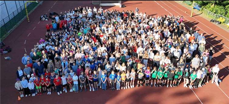 Die gesamte Schule packte mit an. Foto: privat