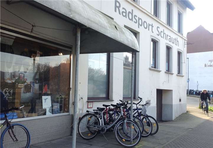 Die gespendeten Räder werden in ehrenamtlichem Einsatz instand gesetzt.  Dekanat Cochem