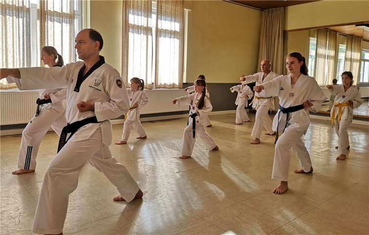 Die gewonnen Erfahrungen aus den Ausbildungsthemen werden bereits jetzt, besonders im Anfängertraining eingesetzt.Fotos: privat