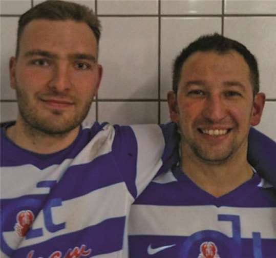 Die glücklichen Torschützen zum 2:0 und 3:0 - Dave Kürbis und Marco Herges.privat