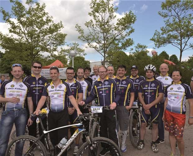 Die große Teilnehmergruppe der SIG Labor Koblenz.privat