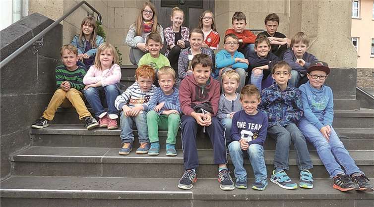 Die großen und kleinen Kläpperkinder freuten sich über die Belohnung.privat