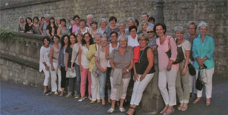 Die gut gelaunten Weiser Möhnen in Mainz auf ihrer Ganztagstour. privat