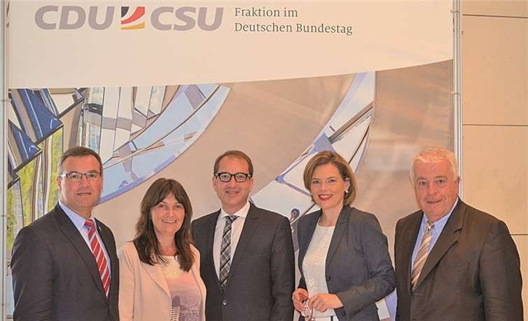 Die heimischen CDU-Abgeordneten trafen sich mit Bundesverkehrsminister Alexander Dobrindt.privat