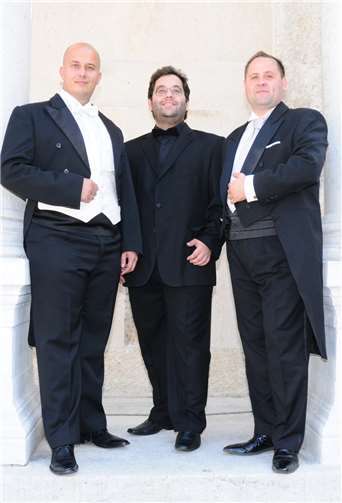 Die himmlische Tenöre kommen nach Niederzissen.privat