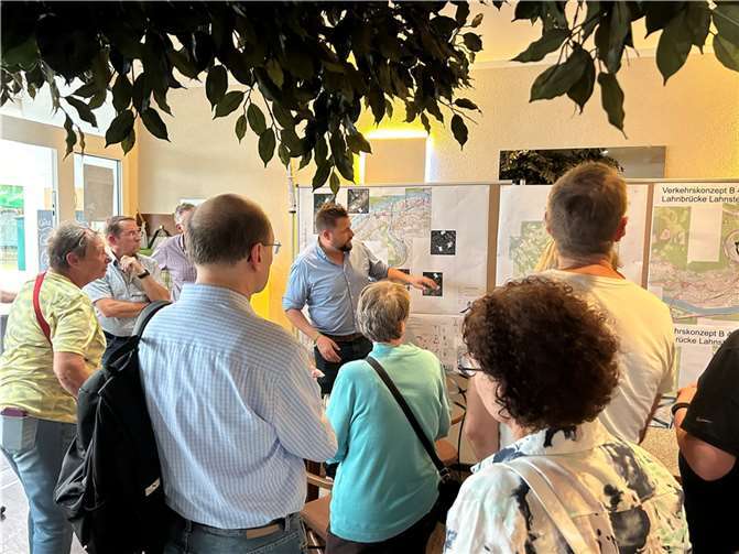 Die informative Veranstaltung fand ihren Abschluss im Café Apfelbaum.  Foto: Mira Bind / Stadtverwaltung Lahnstein