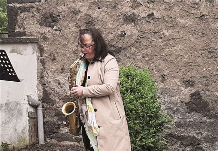 Die international bekannte Saxophonistin Carolin Hild verlieh der Feier einen würdigen Rahmen.