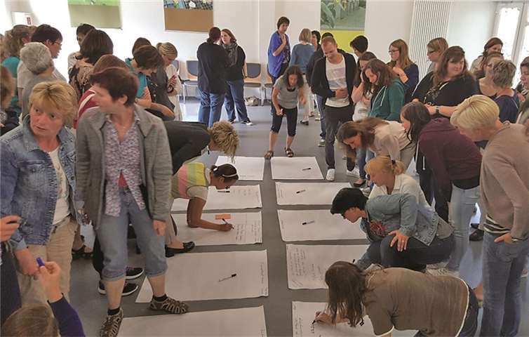 Die jährliche Vollversammlung dient der Fortbildung und dem Austausch. Privat