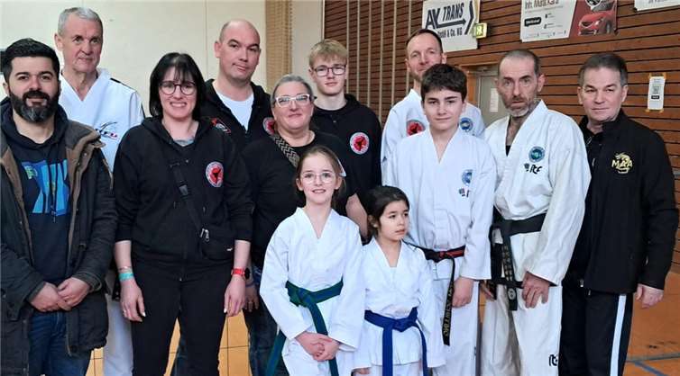 Die jüngste WKA Koblenz Teilnehmerin gerade 8 Jahre und der älteste mit 67 Jahren. Foto: WKA Koblenz