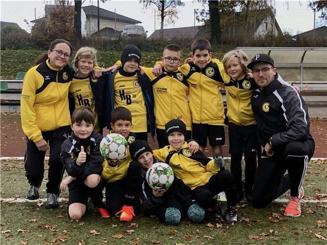 Die jungen F-Jugend-Löwen der Grafschafter Spielgemeinschaft folgten der Einladung des SV Remagen und nahmen am letzten Staffelspieltag vor der Winterpause teil.  Foto: Grafschafter SG