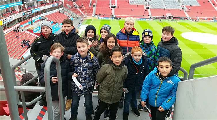 Die jungen Grafschafter schnupperten Bundesligaluft in der BayArena. Privat