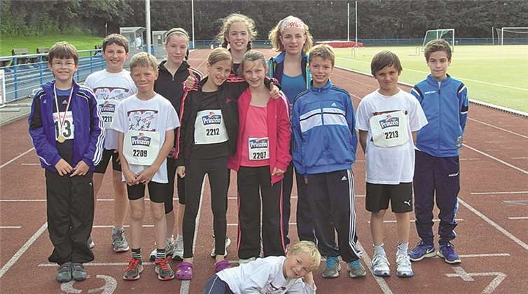 Die jungen Lehmener Leichtathleten demonstrierten bei den Kreismeisterschaften ihre Stärke.privat