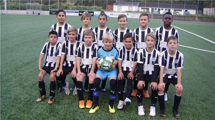 Die jungen Löwen in ihren schwarz-weißen Trikots glänzten nicht nur durch Erfolge, sondern vor allem durch schnellen Offensivfußball.