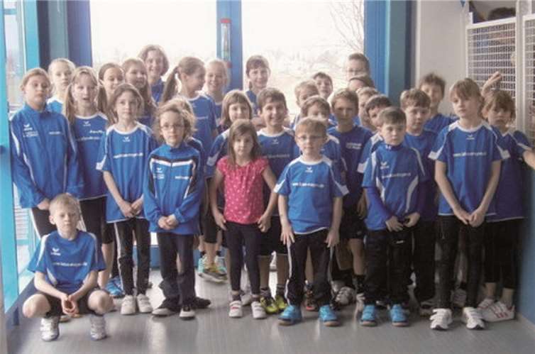 Die jungen Mayener Leichtathleten erreichten zweimal Platz eins und einmal Platz drei. privat