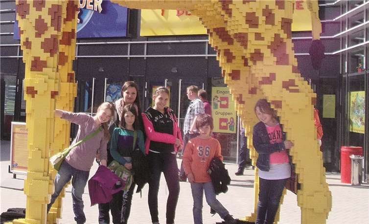 Die jungen Musiker des Tambour-Corps Ohlenberg hatten im Legoland sichtlich Spaß.Privat