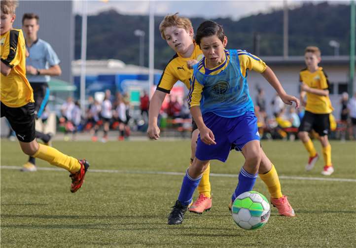 Die jungen Spieler zeigen vollen Einsatz