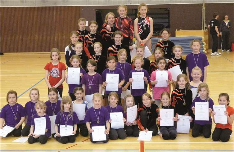 Die jungen Turnerinnen konnten stolz auf ihre Leistungen sein. privat