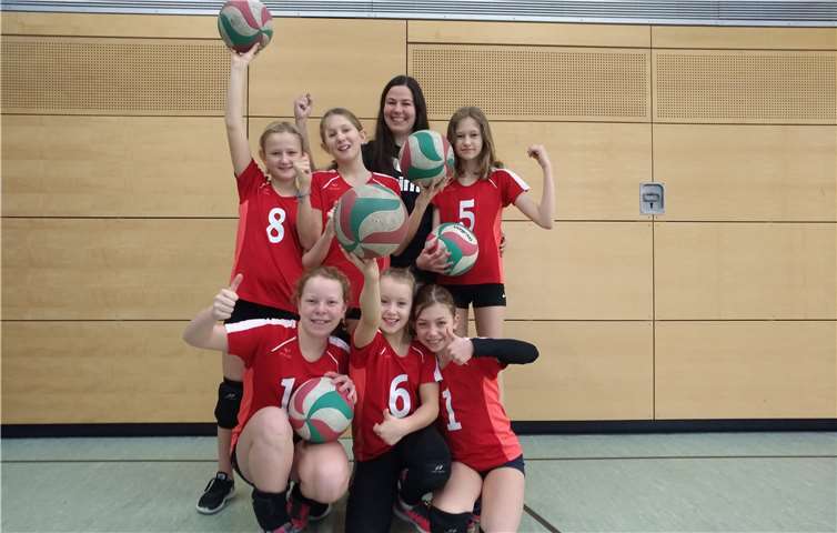 Die jungen Volleyballerinnen waren zufrieden mit ihren Leistungen. Foto: privat