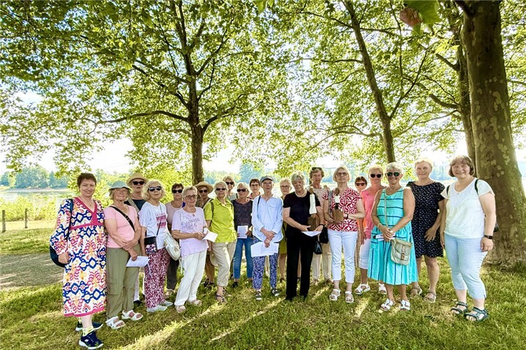 Die kfd Frauengruppe am Rhein