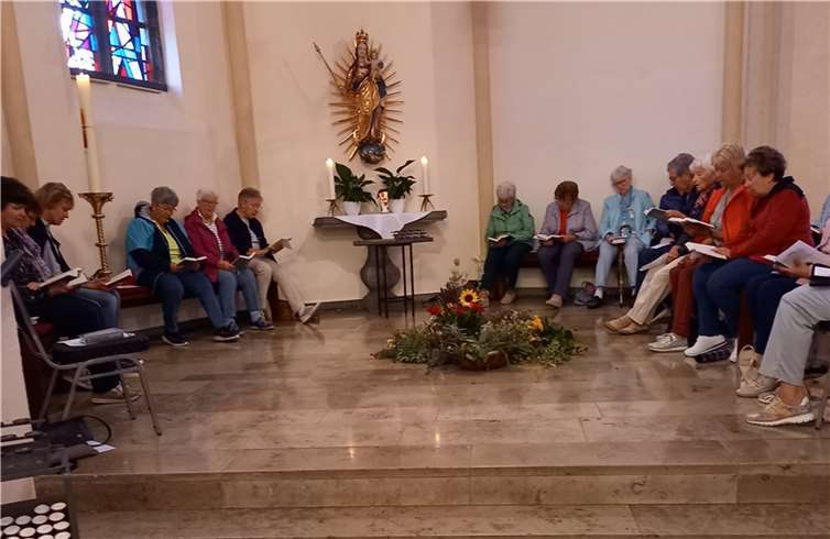 Die kfd St. Cyriakus hat das Morgenlob mit der Kräuterweihe verbunden. Foto: privat