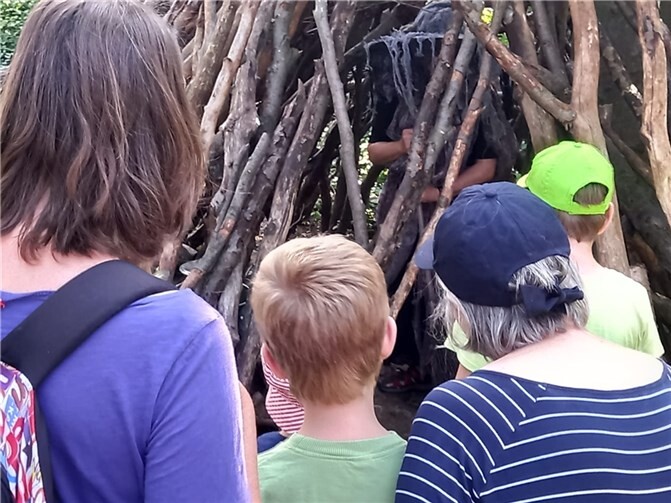 Die kleine Hexe wurde in ihrem Tippi gefunden. Foto: privat