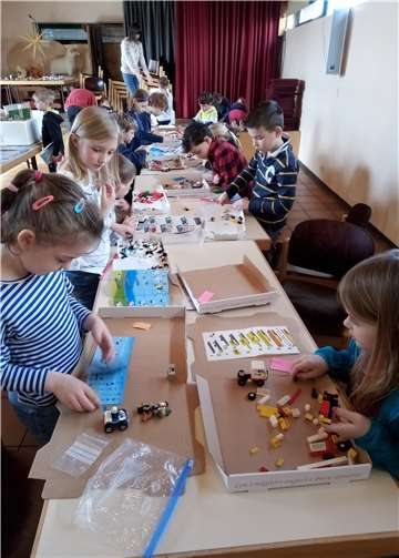 Die kleinen „Architekten“ waren mit Freude bei der Sache. Foto: privat