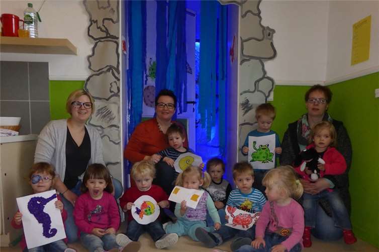 Die kleinen Künstler der grünen U3 Gruppe waren mit viel Elan bei der Sache.