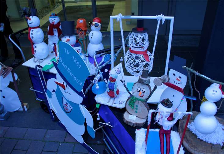 Die kleinen Künstler hatten ihrer Fantasie freien Lauf gelassen.