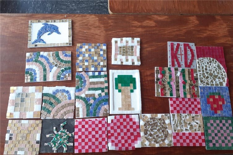 Die kleinen Kunstwerke bilden eine schöne Erinnerung an diesen besonderen Schultag.
