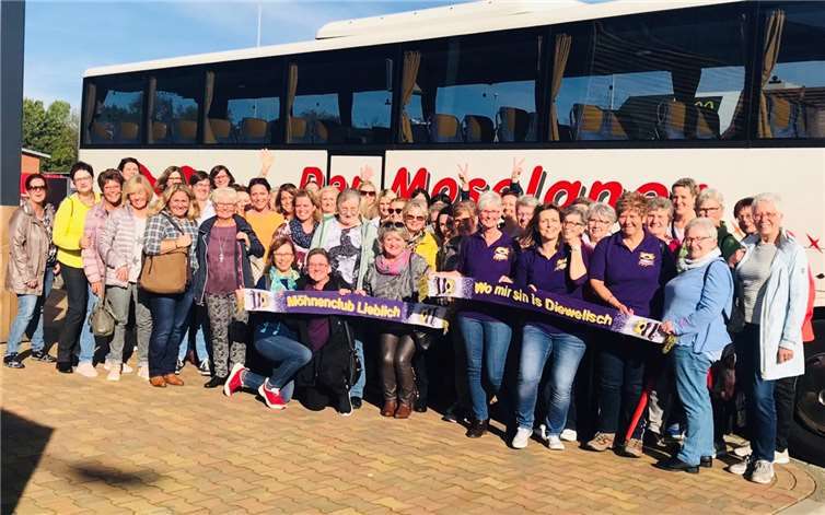 Die lieblichen Möhnen machten sich auf den Weg nach Venlo.Foto: privat