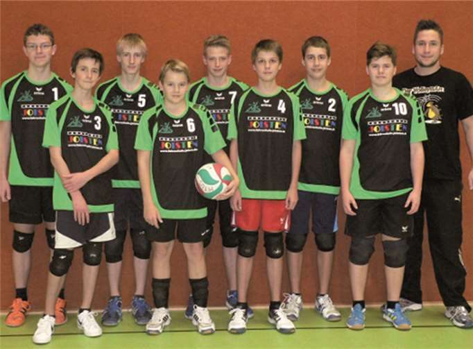 Die männliche U 16 des MTuS (v.l.n.r.): Lennart Stellmach, Tom Süsser, Erik Springer, Niklas Müller, Felix Ruhland, Max Katter, Tobias Esch, Jannik Messner, Trainer Georg Münz. privat