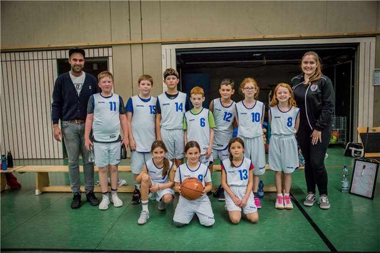 Die neu formierte Jugendmannschaft der U10/U12. Quellen: TUS Treis-Karden