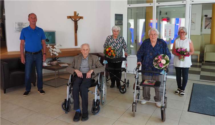 Die neue Bewohnervertretung des Seniorenzentrums Marienstift besteht aus Klaus Fröhlich (stellv. Vorsitzender), Dr. Heribert Thelen, Marianne Badry (Vorsitzende), Erika Pittelkow und Ulrike Walther (v. li. n. re.). Foto: privat