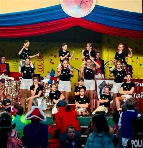 Die neue Kinder-Showtanzgruppe Starlights.