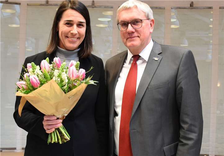 Die neue Kreisdirektorin Svenja Udelhoven und der Landrat des Rhein-Sieg-Kreises, Sebastian Schuster.Foto: Rhein-Sieg-Kreis