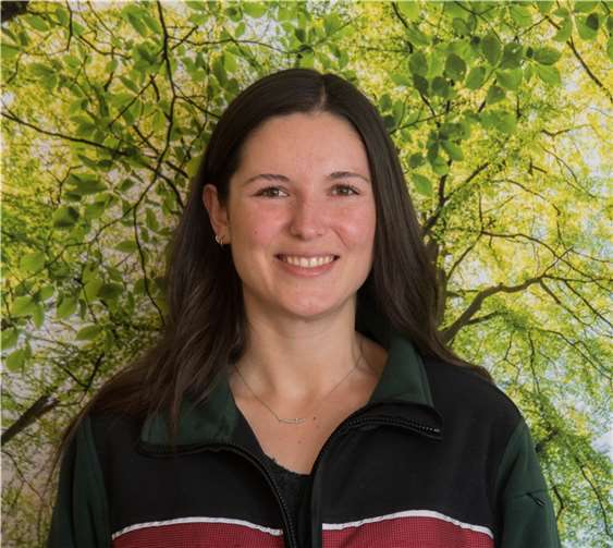 Die neue Leiterin des Forstreviers Kühkopf Miriam Nass. Foto: Hermann Schneider