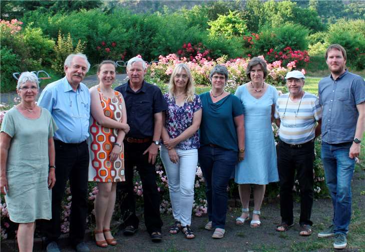 Die neue Stadtratsfraktion der Grünen mit dem zweiten Beigeordneten der Stadt.Foto: Thehos