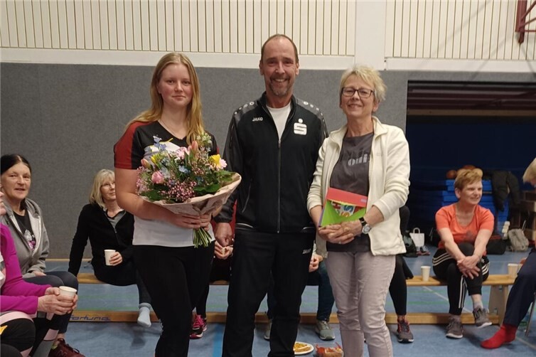 Die neue Trainerin Christina Baron freute sich ebenso wie Ralf Schlich und Petra Laubenthal.