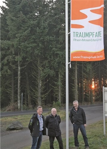 Die neue Traumpfad-Fahne.