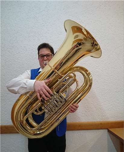 Die neue Tuba konnte früher gekauft werden Die neue Tuba konnte nun doch früher angeschafft werden. Foto: privat