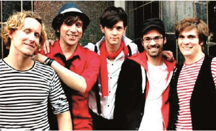 Die neue kölsche Band KASALLA tritt bei „Kölsch im Park“ auf. Privat