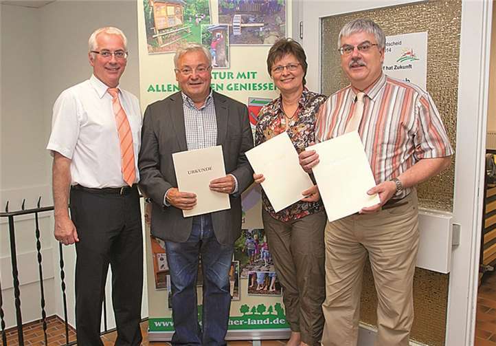 Die neue und alte Führungsspitze der Verbandsgemeinde Puderbach: Volker Mendel, Hartwig Kaulbach, Anette Wagner und Wolfgang Runkel (v.l.).WT