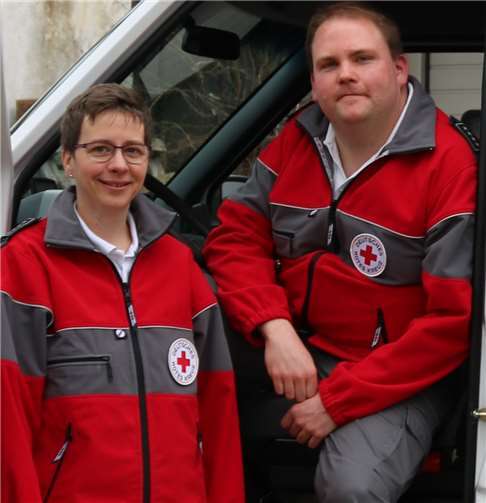 Die neuen Bereitschaftsleiter Timo Schmidt und Daniela aus den Erlen.