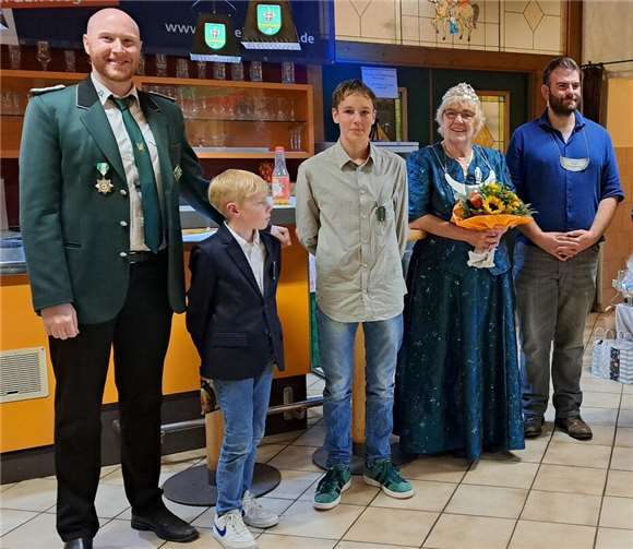 Die neuen Layer Würdenträger.Foto: Layer Schützen