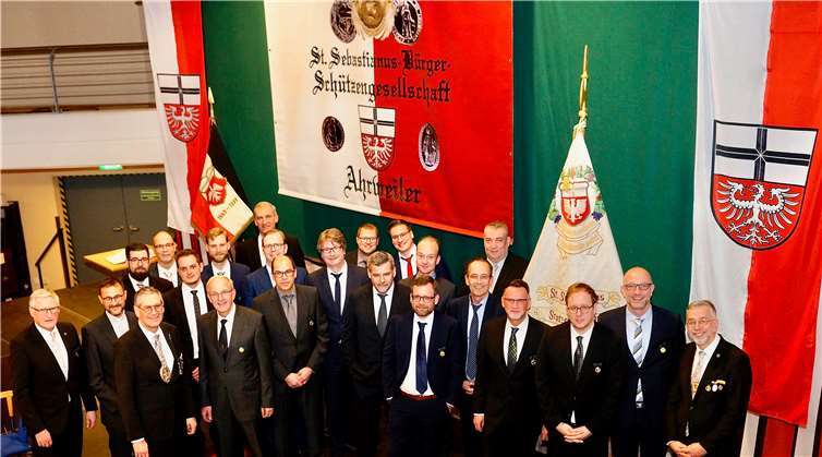 Die neuen Mitglieder im Kreise des Verwaltungsrats.