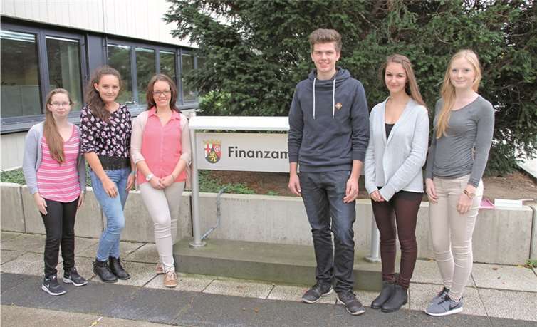 Die neuen Nachwuchskräfte des Finanzamts Koblenz.  Privat