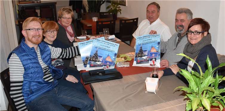 Die neuen Plakate des Weihnachtsmarktes wurden vorgestellt. privat