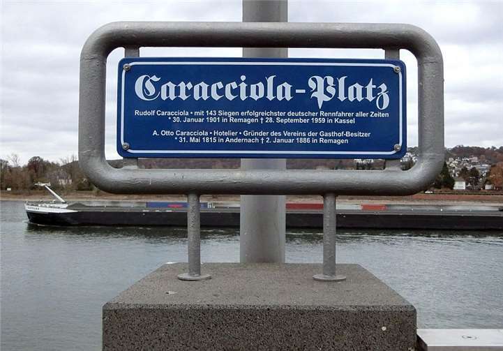 Die neuen Schilder sind an ihren gewohnten Plätzen zu finden. Bernhard Exner