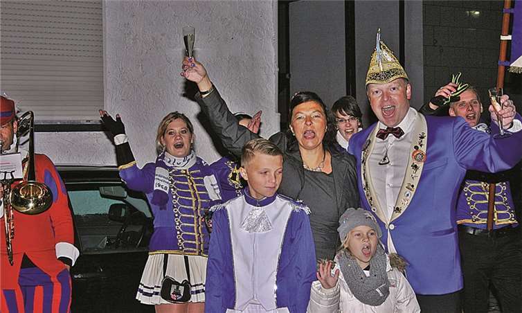 Die neuen Tollitäten in Niederdürenbach. RÜ